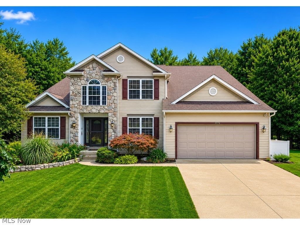 10313 Dayflower Drive, Twinsburg, OH 44087 Main Photo