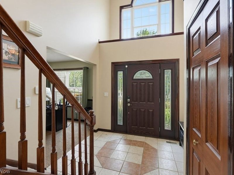 10313 Dayflower Drive, Twinsburg, OH 44087 Photo 7
