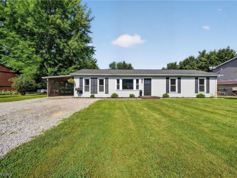 16 Leffingwell Drive, Orwell, OH 44076 Photo 3