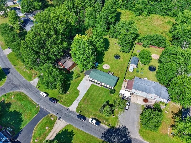 16 Leffingwell Drive, Orwell, OH 44076 Photo 7