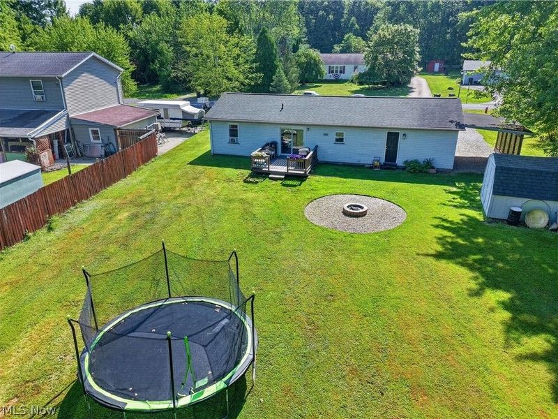 16 Leffingwell Drive, Orwell, OH 44076 Photo 8