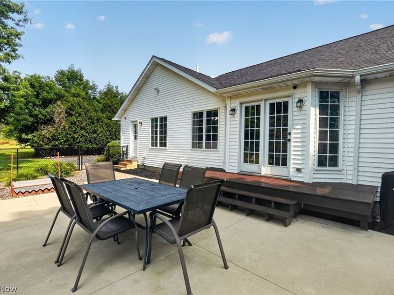 13821 Chardon Windsor Road, Chardon, OH 44024 Photo 6