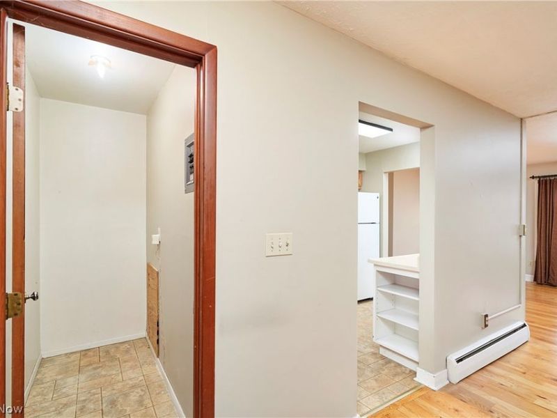 2 Meadowlawn Drive, Unit 4, Mentor, OH 44060 Photo 16