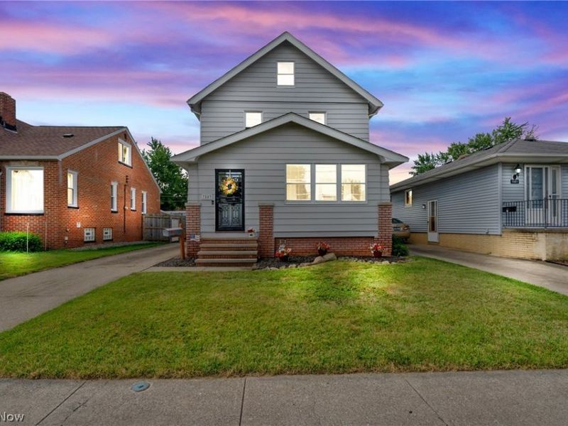 7803 Snow Road, Parma, OH 44129 Photo 4
