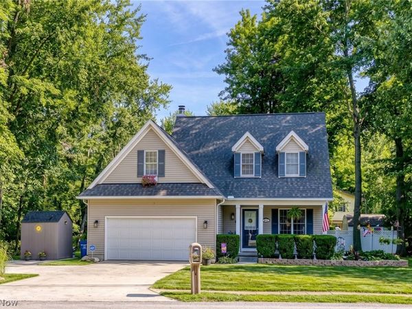 5112 E Lake Road , Sheffield Lake, OH 44054