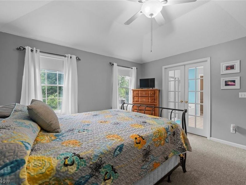 5112 E Lake Road, Sheffield Lake, OH 44054 Photo 16