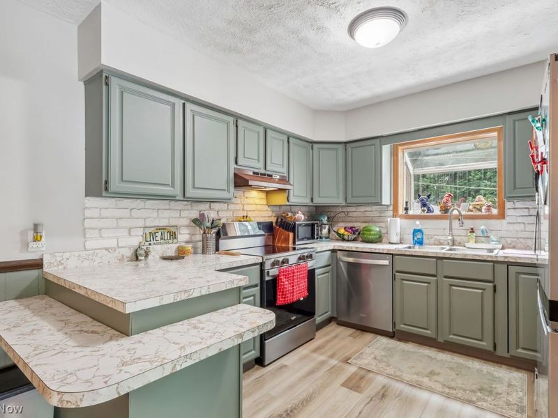 2572 S Hubbard Road, Lowellville, OH 44436 Photo 15