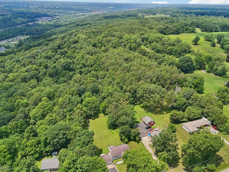 2572 S Hubbard Road, Lowellville, OH 44436 Photo 37