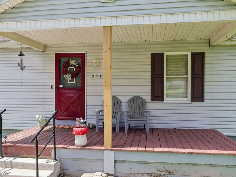 2572 S Hubbard Road, Lowellville, OH 44436 Photo 4