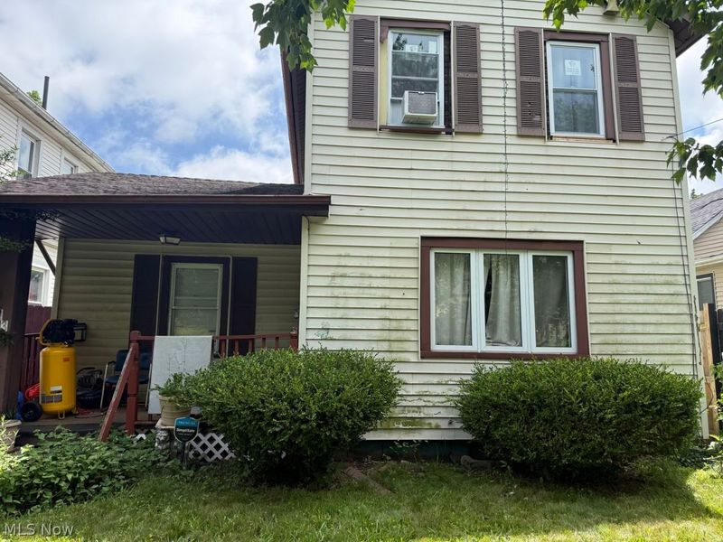 2713 Woodbridge Avenue, Cleveland, OH 44109 Photo 1