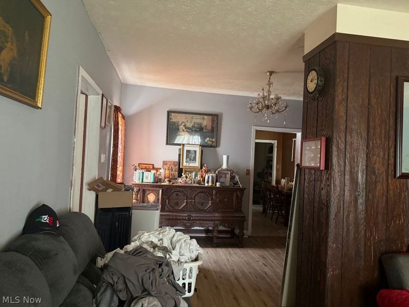 2713 Woodbridge Avenue, Cleveland, OH 44109 Photo 3