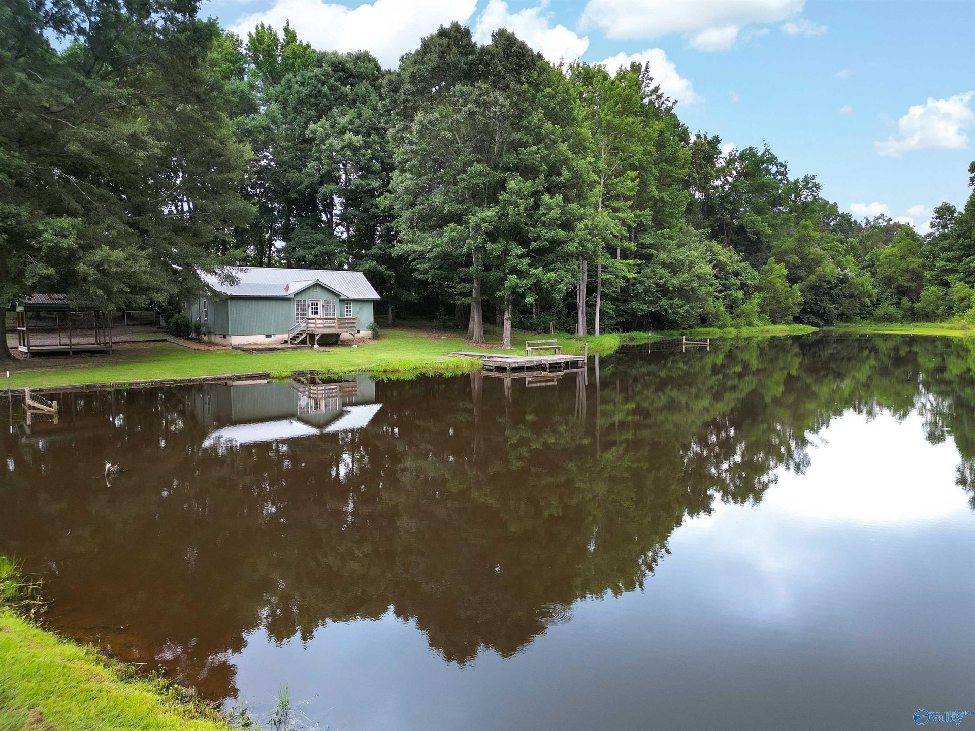 3353 County Road 17, Boaz, AL 35957 Main Photo