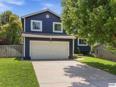 17663 H Street, Omaha, NE 68135