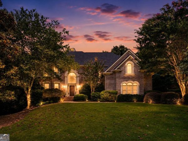 230 Willow Glade Point, Alpharetta, GA 30022