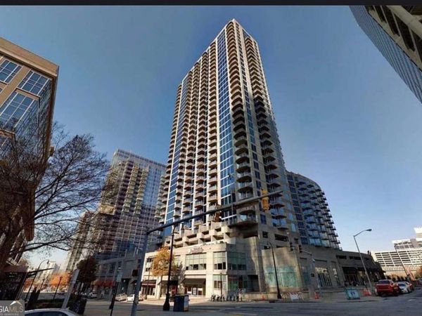 400 W Peachtree Street NW, Unit 2104, Atlanta, GA 30308