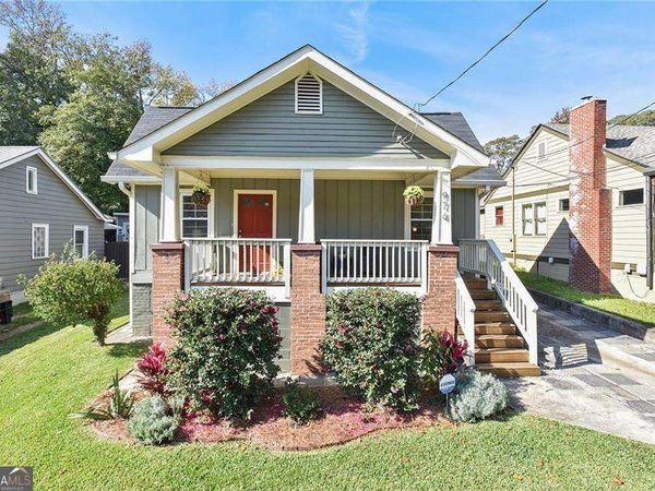 976 Hall Place NW, Atlanta, GA 30318