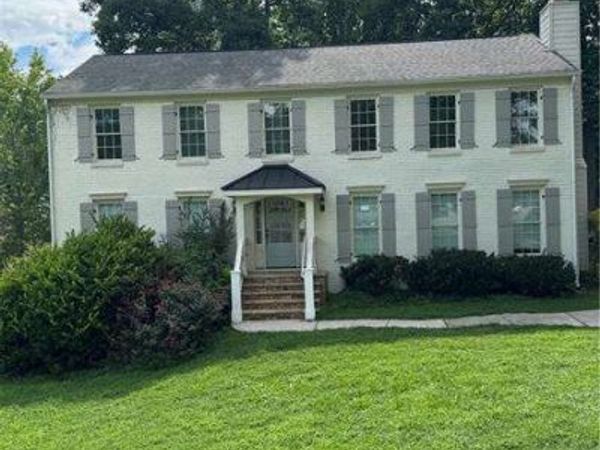 903 Woodlawn Drive, Marietta, GA 30068
