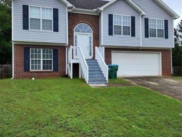 1158 Olde Hinge Way, Snellville, GA 30078