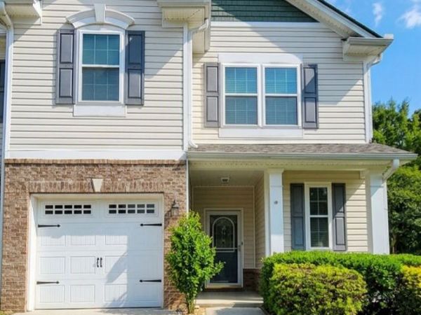 1209 Bronze Oak Way, Cumming, GA 30040