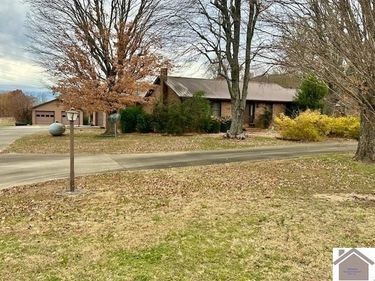 8898 E St Rt , Mayfield, KY 42066