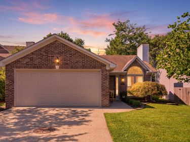 2060 Glade Lane, Lexington, KY 40513