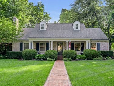 1305 Cooper Drive, Lexington, KY 40502