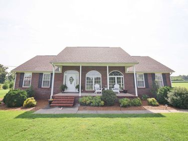 5202 Airport Road, Almo, KY 42020