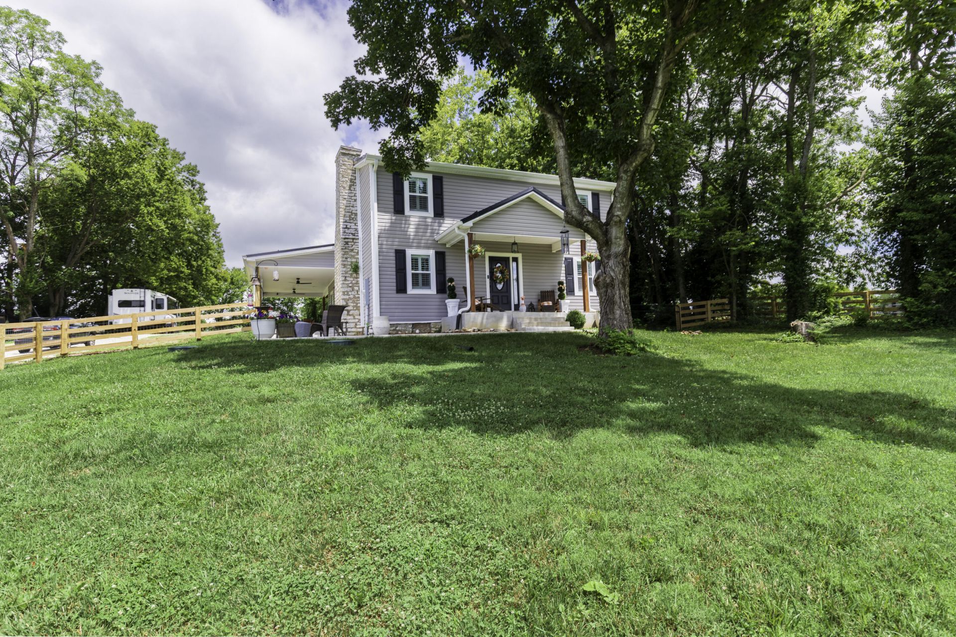 560 Delaney Ferry Road, Versailles, KY 40383