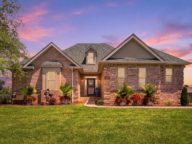 133 Levee Lane, Hodgenville, KY 42748