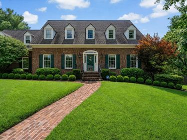 709 Turf Court, Lexington, KY 40502