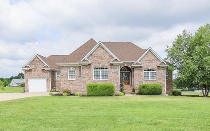 2427 S Friendship Road, Paducah, KY 42003