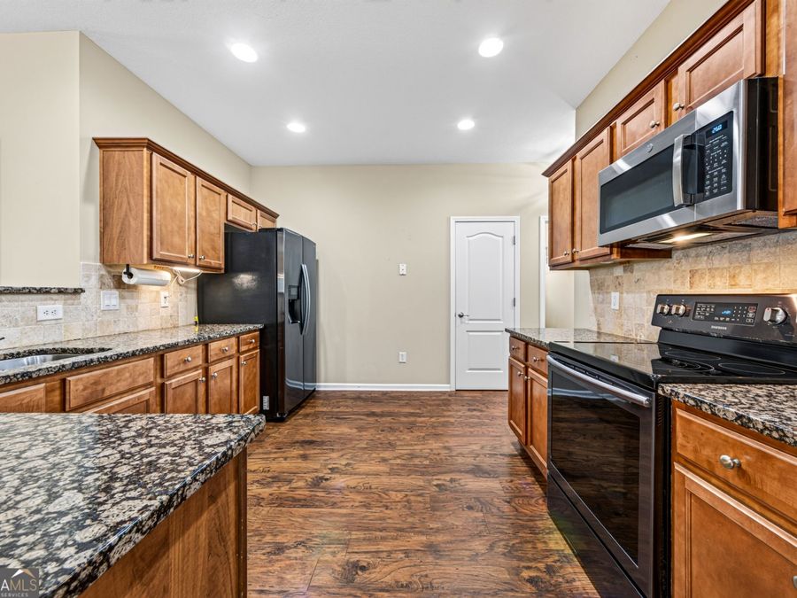 Property Image 25