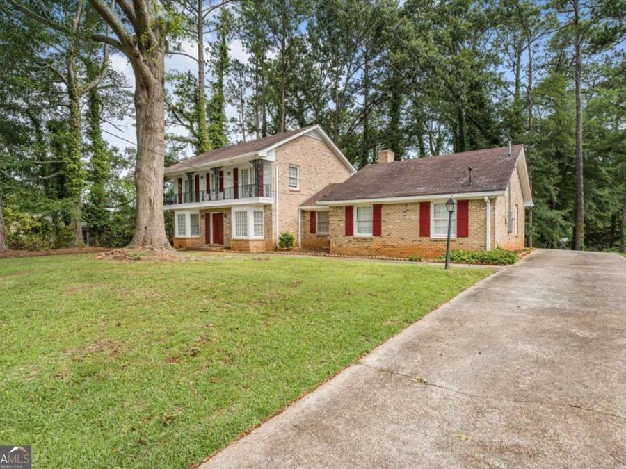 Property Image 4