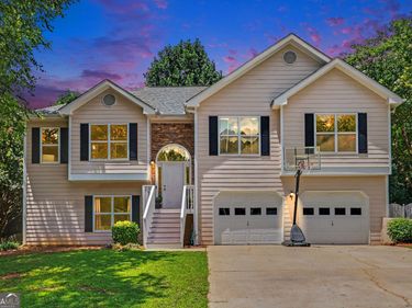6219 Compass Drive, Flowery Branch, GA 30542