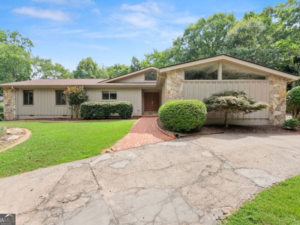 5672 High Harbor Court, Gainesville, GA 30504