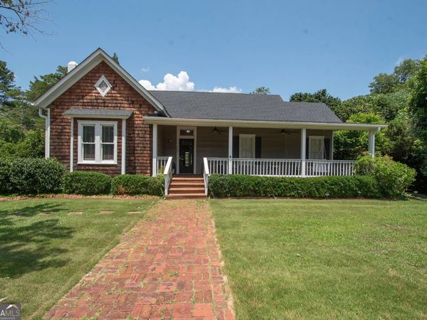 312 Country Club Road, Lagrange, GA 30240