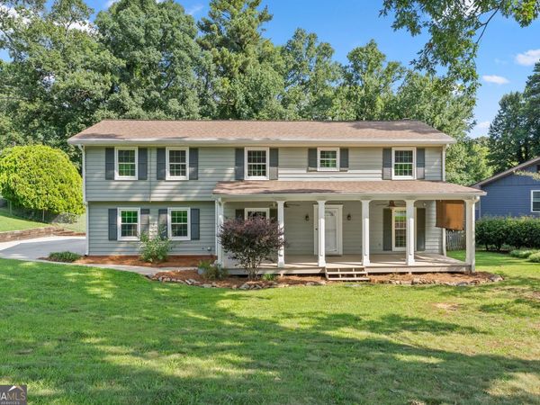 2777 Rosemont Drive NW, Lawrenceville, GA 30044