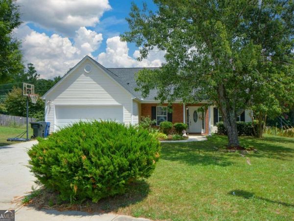1320 Webb Farm Lane, Loganville, GA 30052