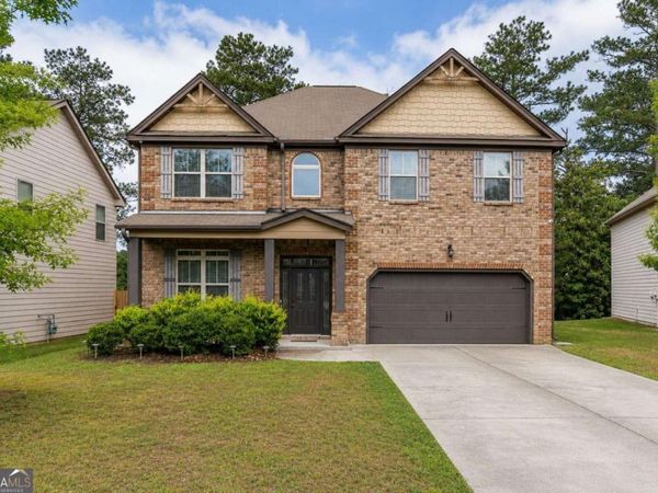 29 Bay Crest Court, Loganville, GA 30052