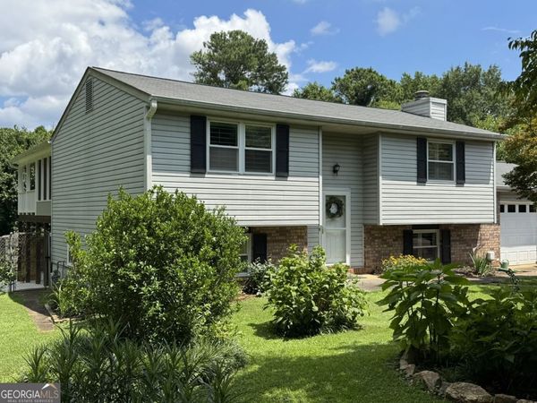 2081 Branch View Drive, Marietta, GA 30062