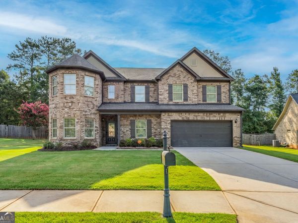 141 Pinehaven Court, Mcdonough, GA 30252
