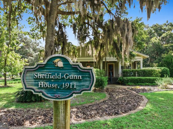 208 Bartlett Street, St. Marys, GA 31558