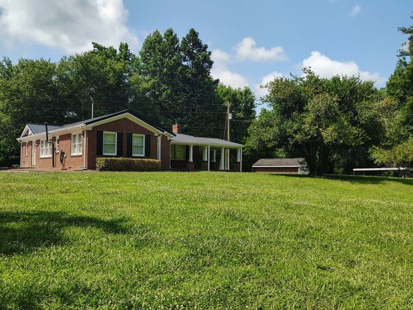 391 Locklear Cir, Dallas, GA 30157