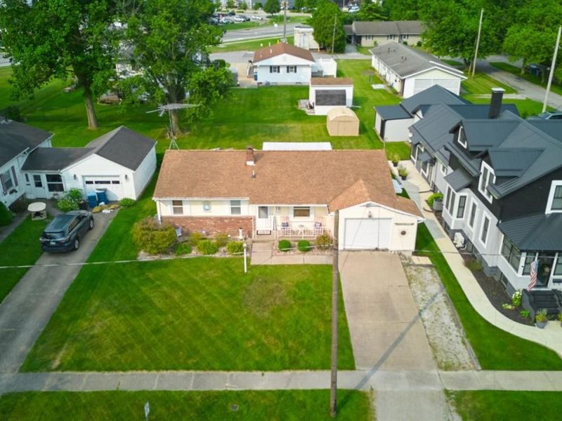 405 Berlin Road, Huron, OH 44839 Photo 3