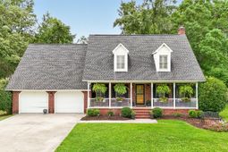 1547 Sterling Oaks Drive photo 4