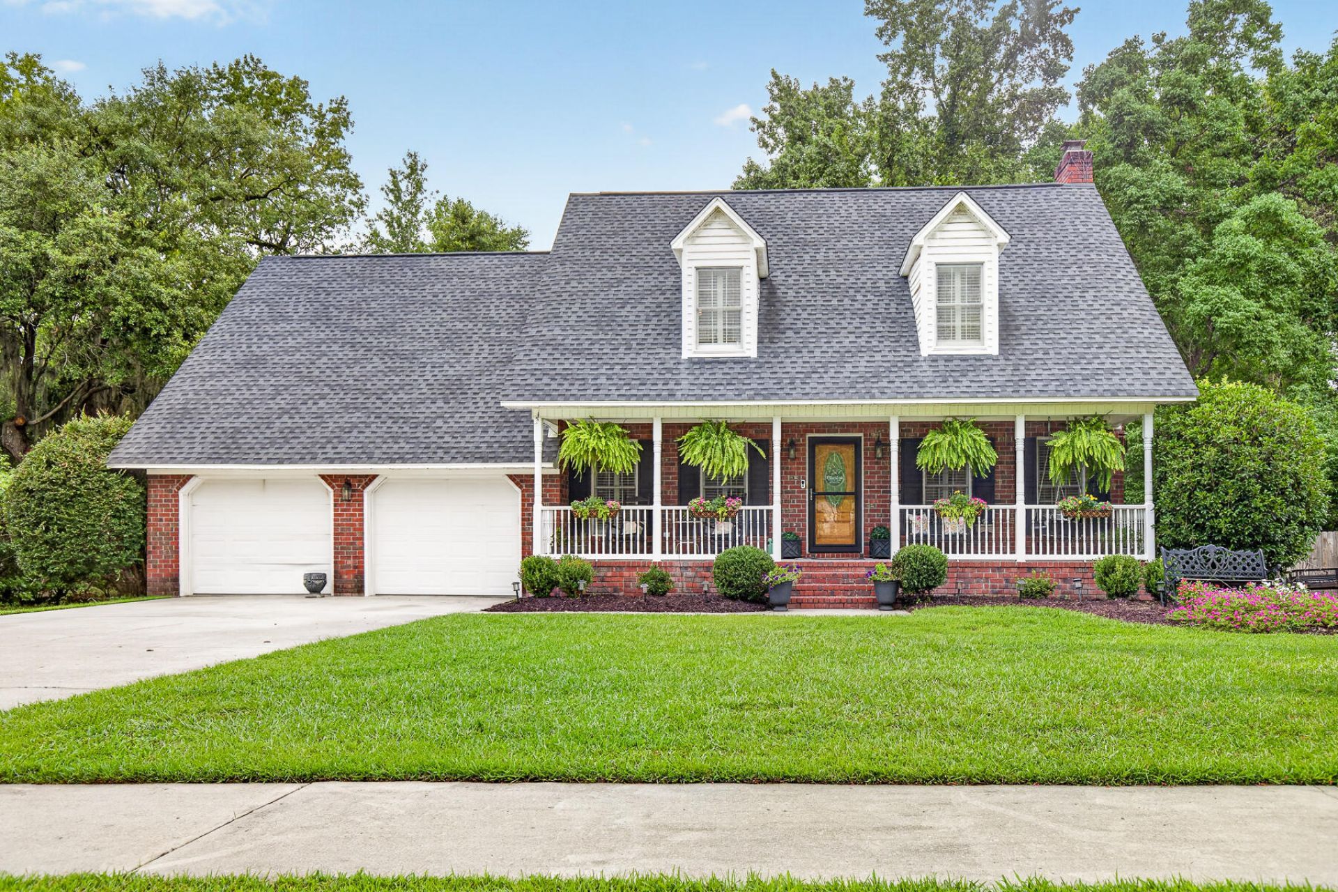 1547 Sterling Oaks Drive Photo 4