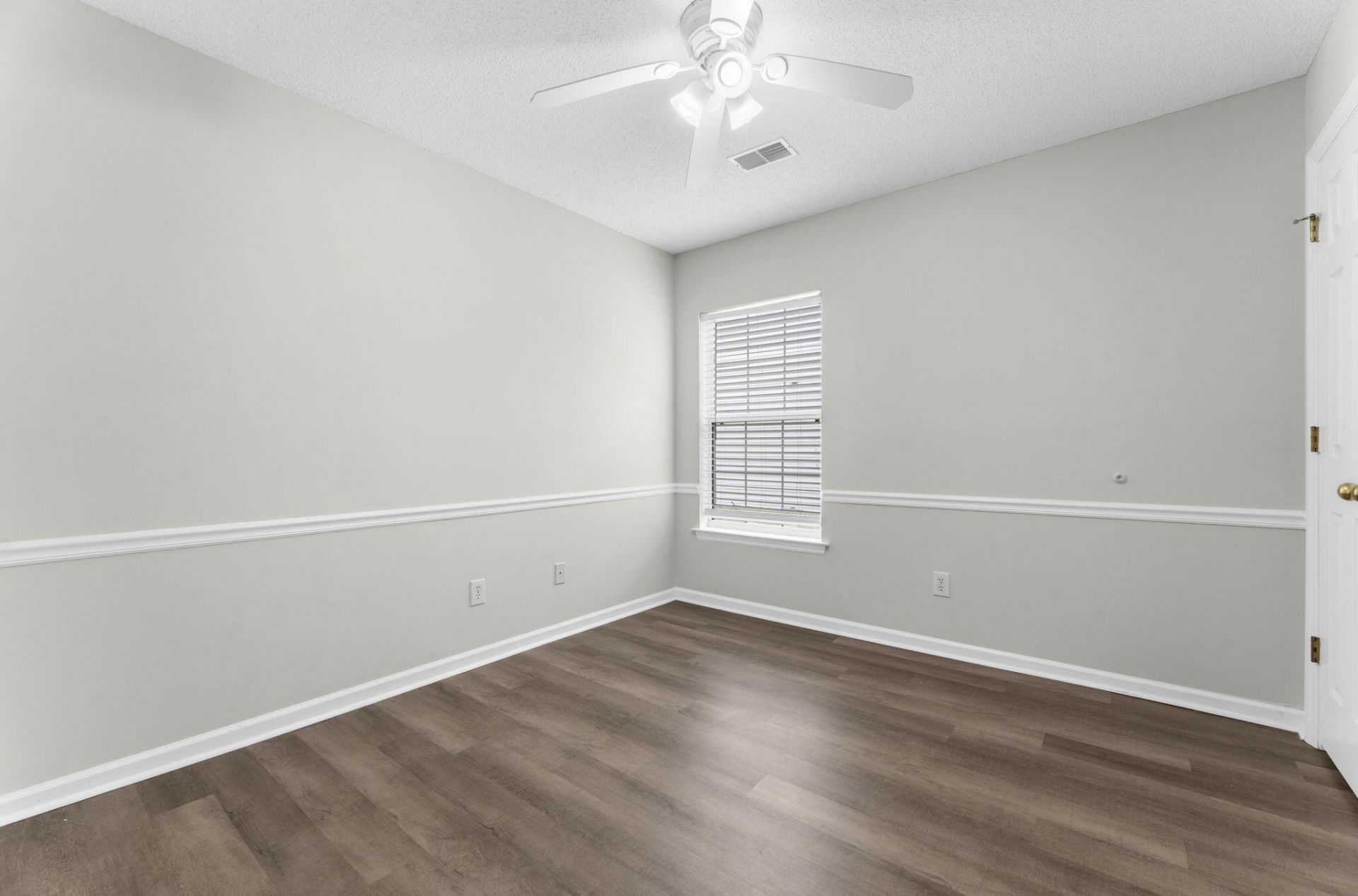 407 Beverly Drive Photo 13
