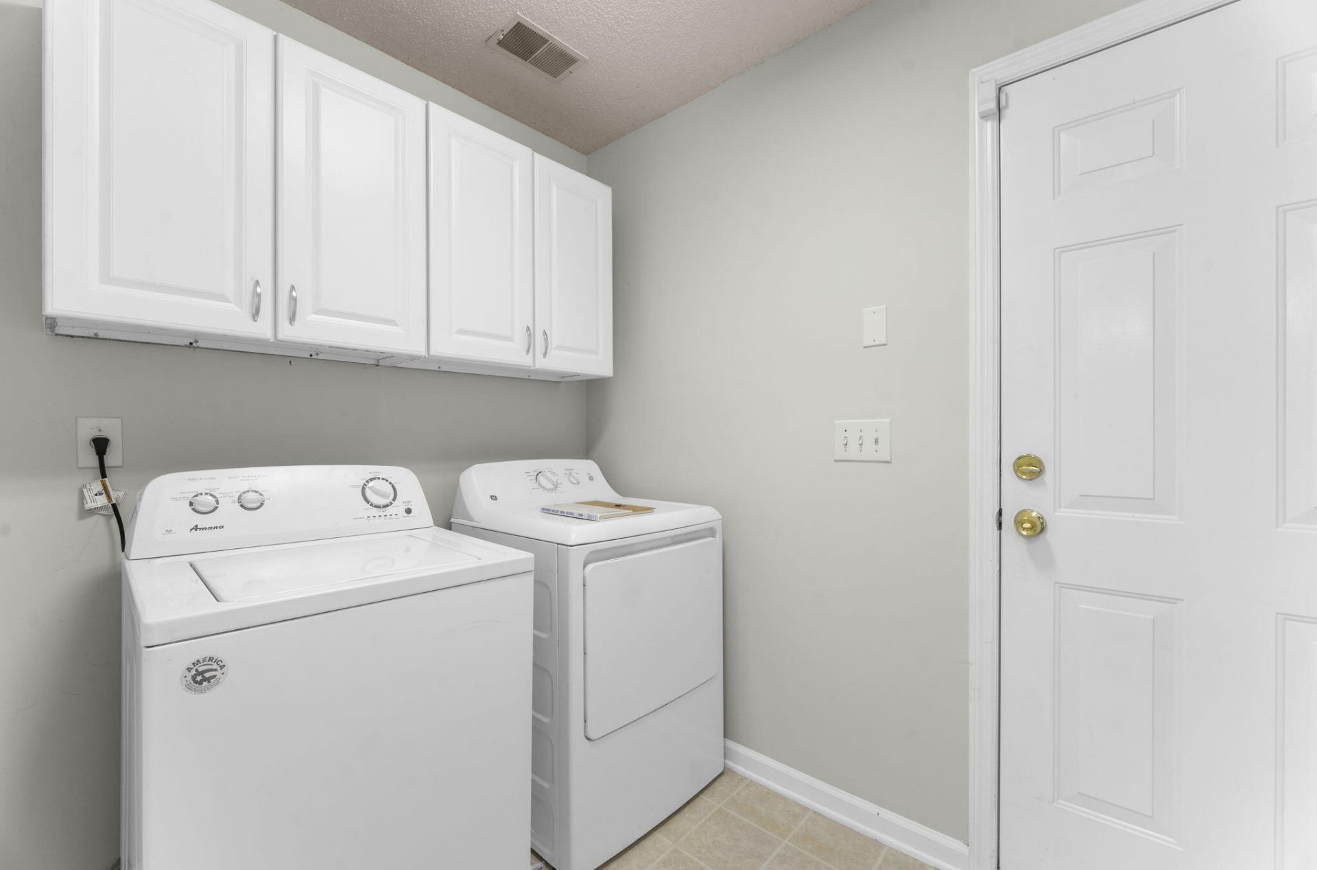 407 Beverly Drive Photo 18