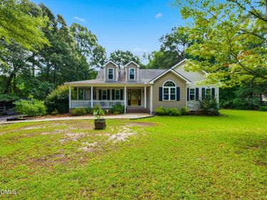 15 Sylvan Way, Zebulon, NC 27597