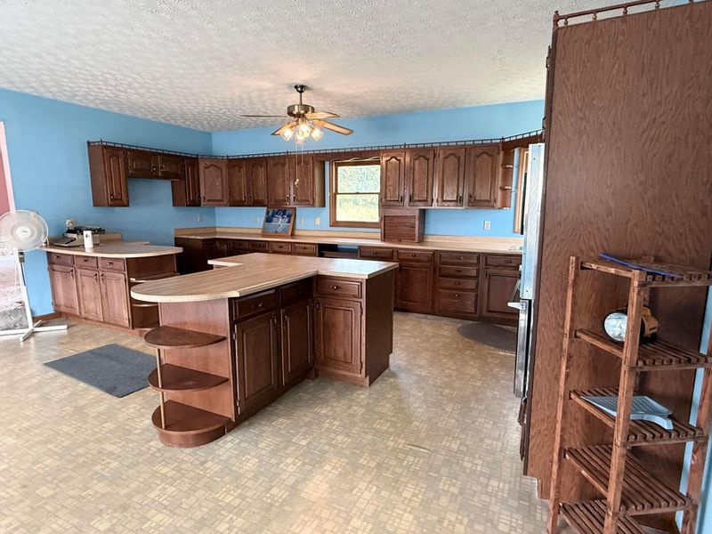 16480 State Route 328 , Logan, OH 43138 Photo 13
